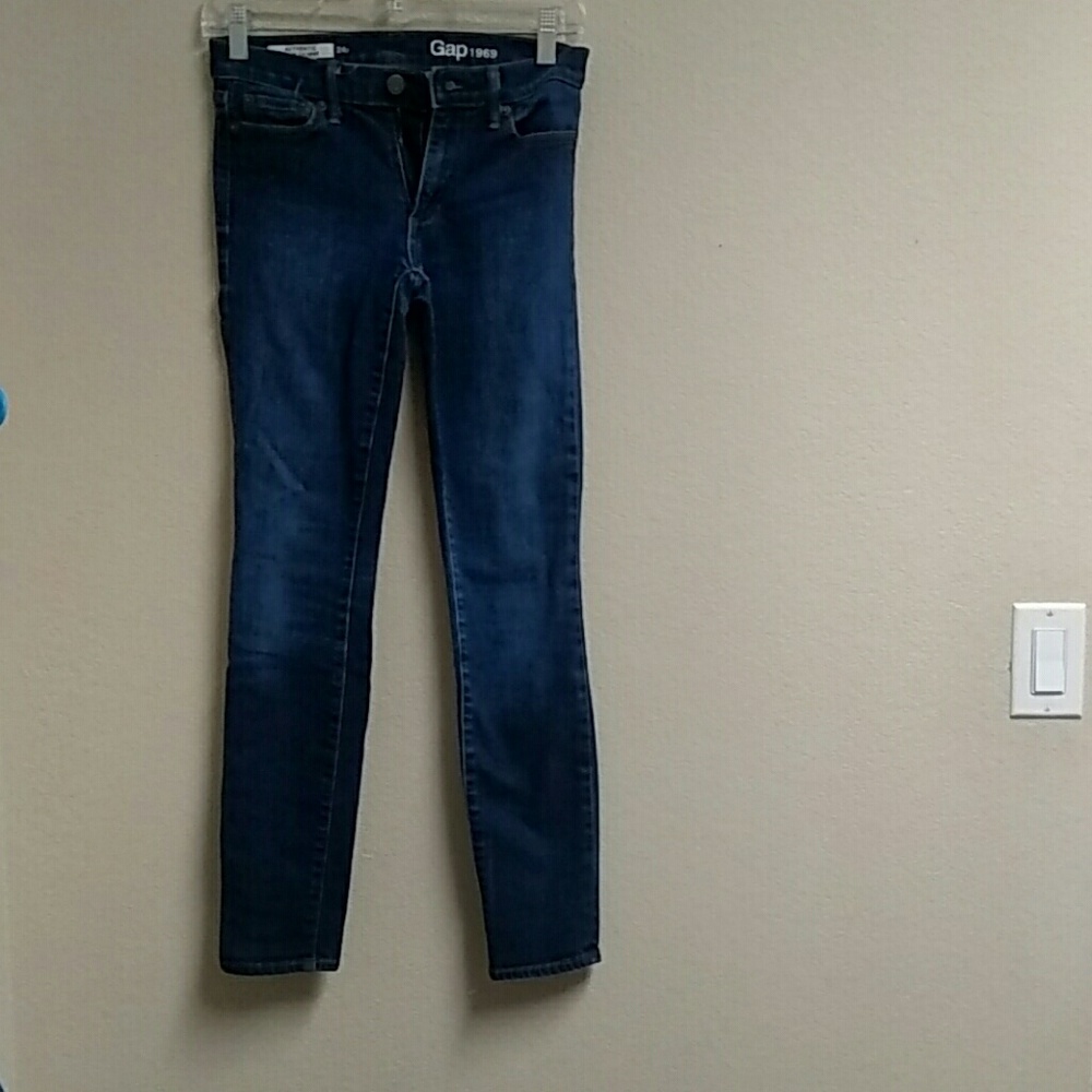 GAP True Skinny 24r Jeans